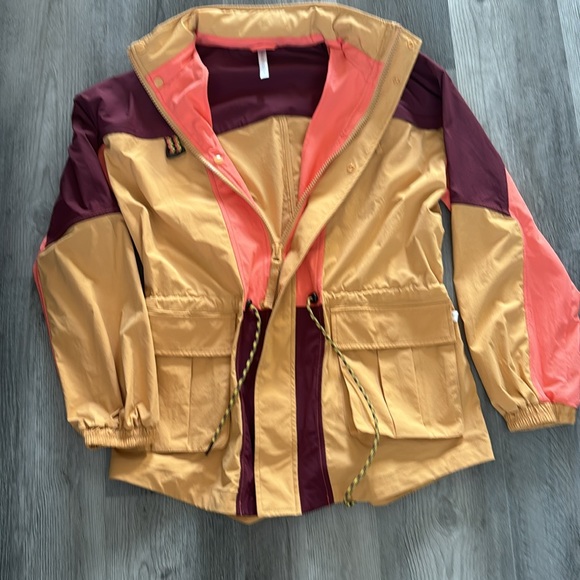 Fabletics -  Khloe Edit - “The Heights” Jacket - Size Small - Picture 6 of 15